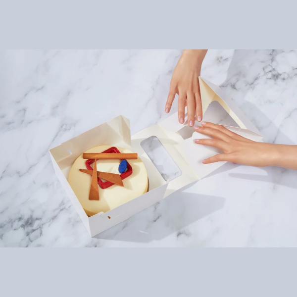 osq-cake-ii-razn-belyj-scena-fon-03